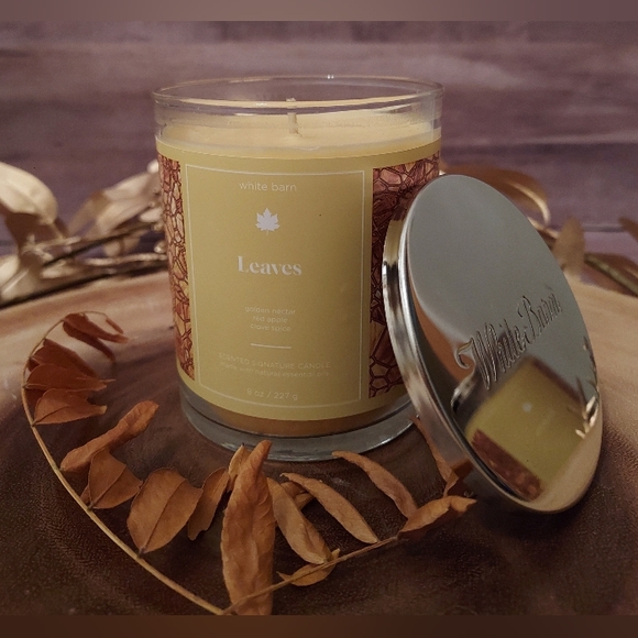 Bath & Body Works Leaves Candle White Barn Leaves Candle B&BW Glass Jar with Lid - Picture 2 of 5